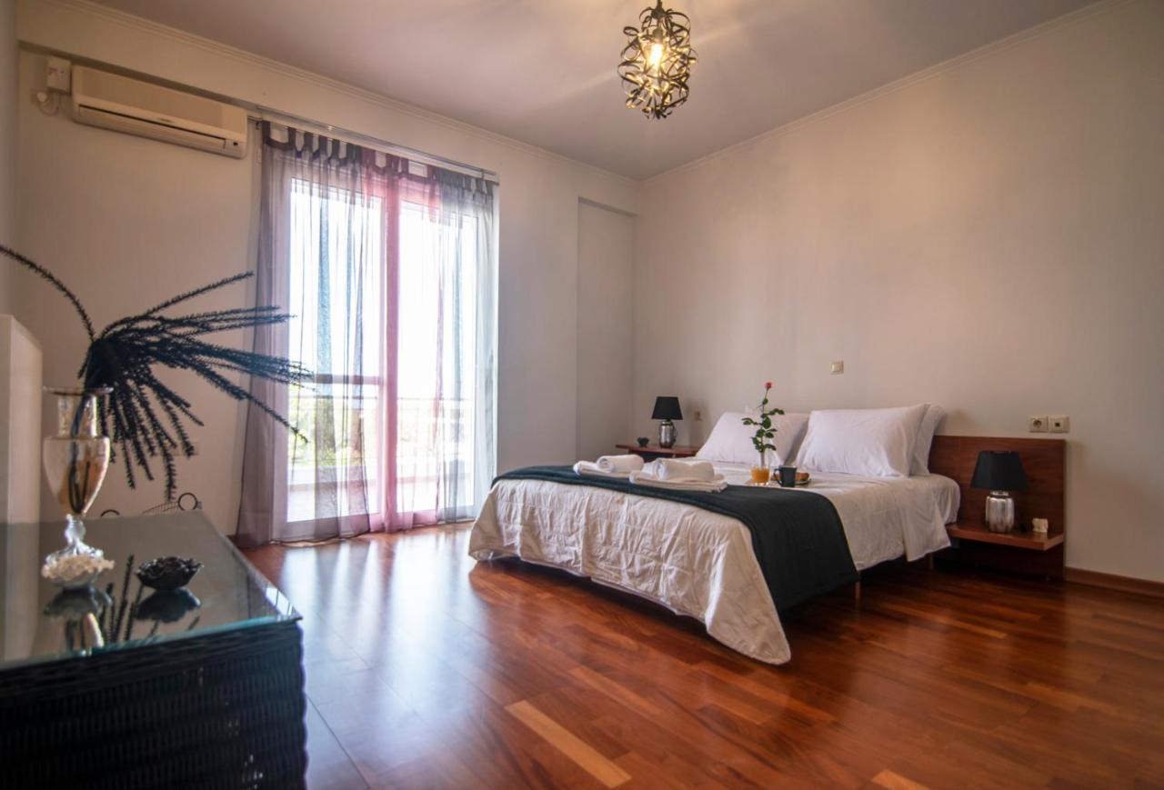 Akrata'S Elegant Luxury Suite Exterior foto