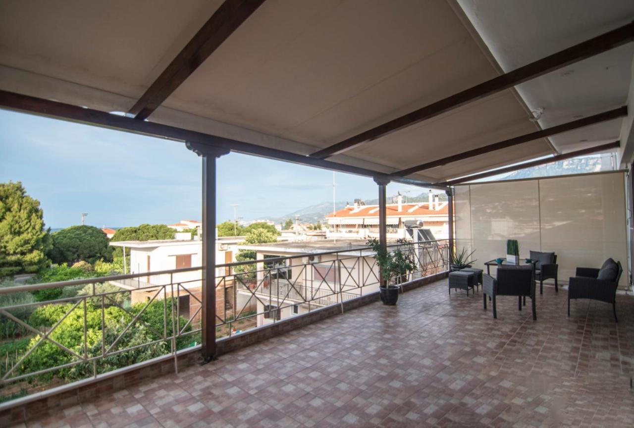 Akrata'S Elegant Luxury Suite Exterior foto